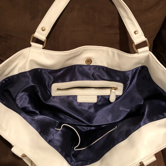 Pocketbook - Picture 2 of 4